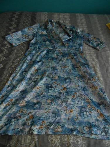 Spring Sale! Vintage Dress (Large/ XLarge)